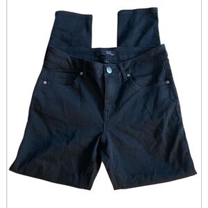 1822 Denim Black High Rise Classic Skinny Jeans Size 8